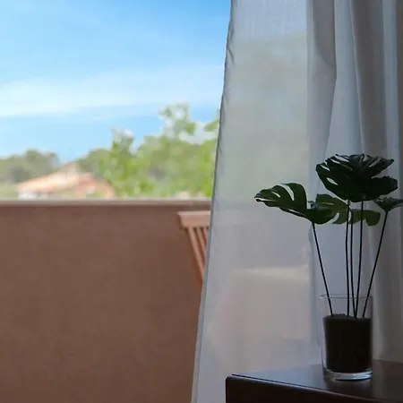 Helga Апартаменты *